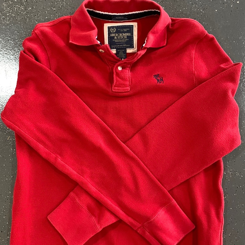 Mens long sleeve polo by Abercrombie & Fitch, size Medium